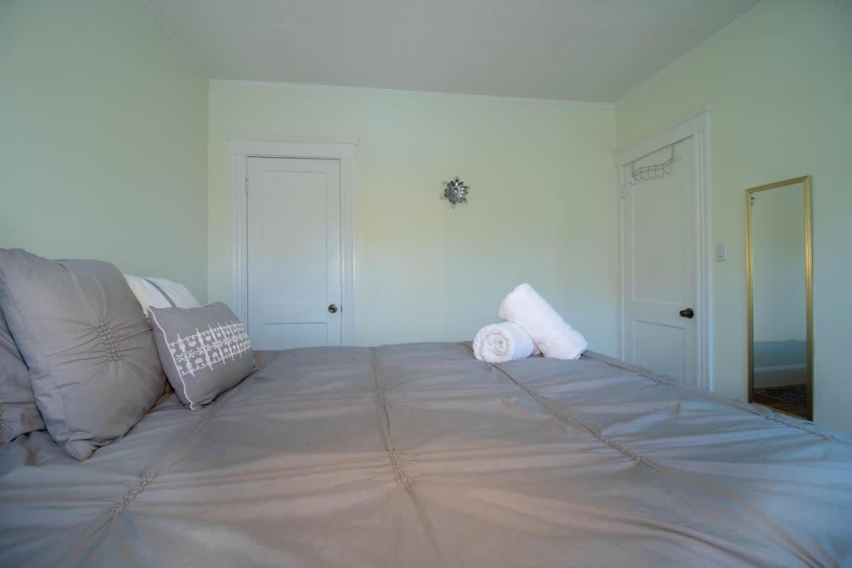 Comfortable And 3 Bed Holiday home Boston